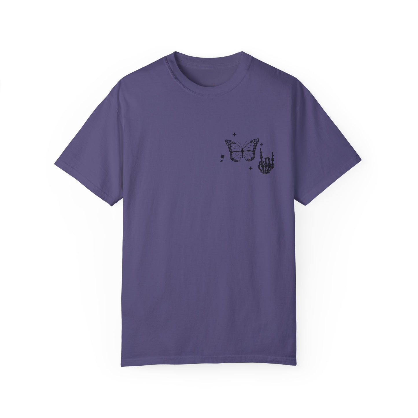Camiseta unisex teñida en prenda "Weird Moms Build Character"