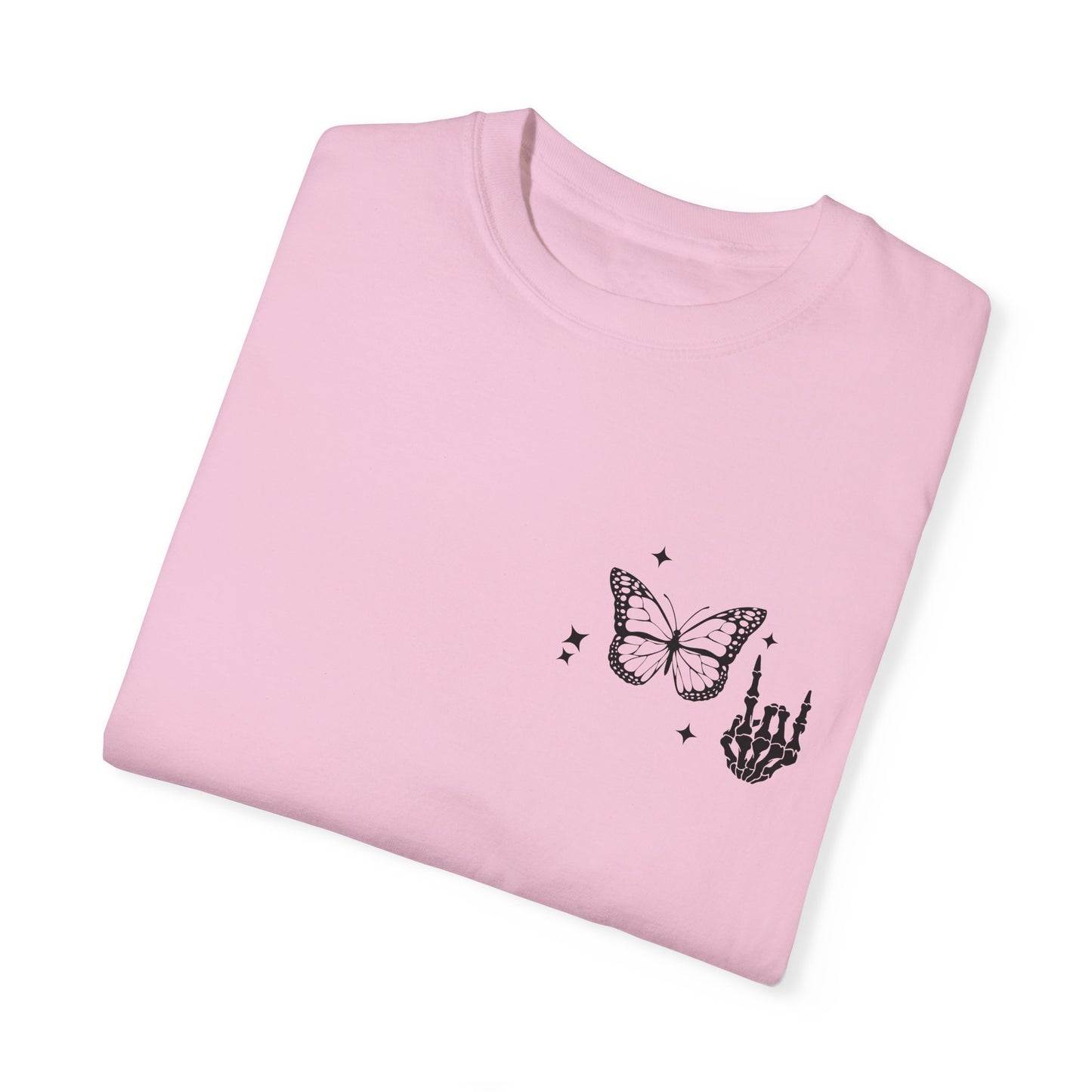 Camiseta unisex teñida en prenda "Weird Moms Build Character"