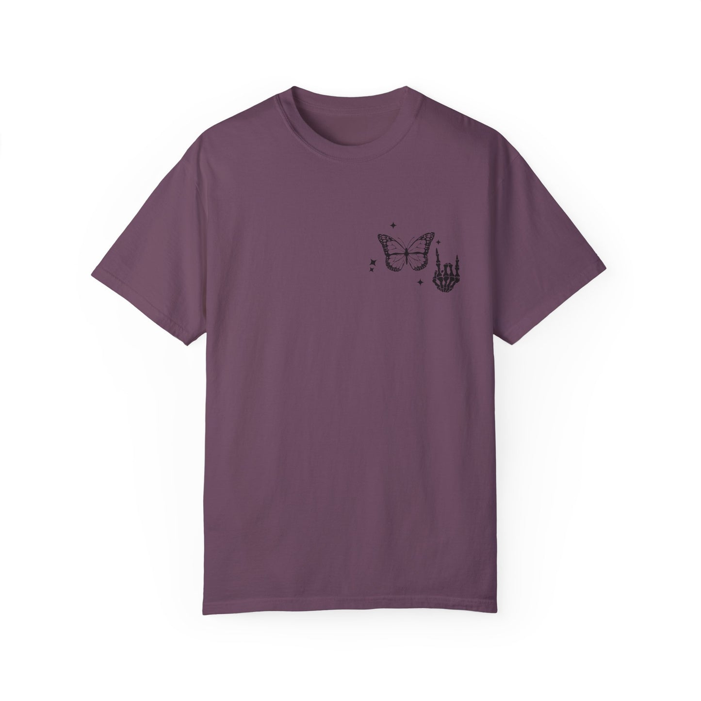 Camiseta unisex teñida en prenda "Weird Moms Build Character"