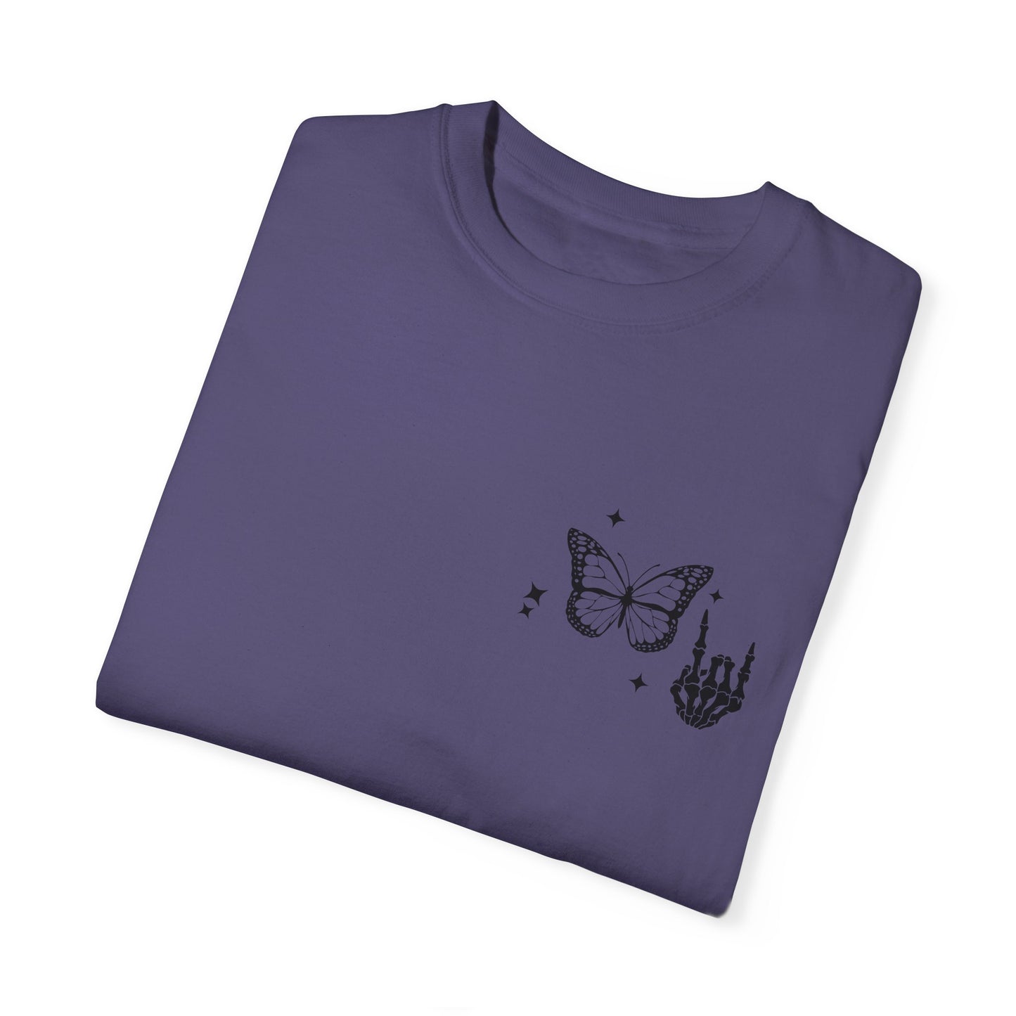 Camiseta unisex teñida en prenda "Weird Moms Build Character"