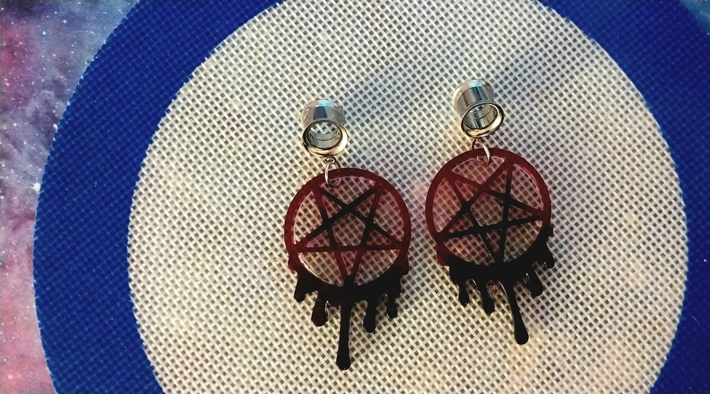 00G(10MM) Surgical Steel Screw Back Tunnel Earrings- With Black And Red Sparkly UV Resin Dripping Pentagram Charms - Moon & Starr Handcrafted Jewelry && More!