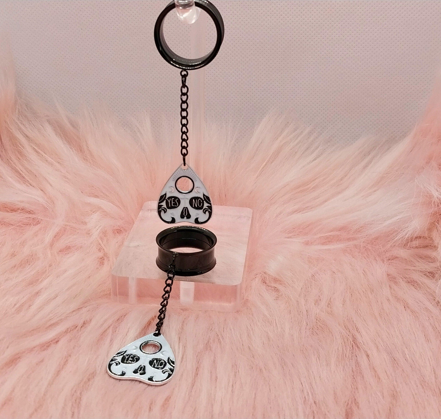 7/8" (22MM) Halloween Dangle Tunnels/Gauges Surgical Steel Screw Back Skull Planchet Charm Chain Dangle Plugs For Her Or Him Goth/Emo/Alt - Moon & Starr Handcrafted Jewelry && More!